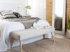 Descalzadoras Conforama baratas | Precios y modelos Descalzadora al lado de una cama