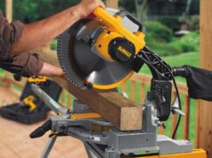 sierra-ingletadora-dewalt-amarilla-para cortar madera